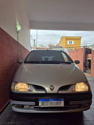 RENAULT SCÉNIC 2.0 RXE 8V GASOLINA 4P MANUAL RENAULT SCÉNIC 2.0 RXE 8V GASOLINA 4P MANUAL